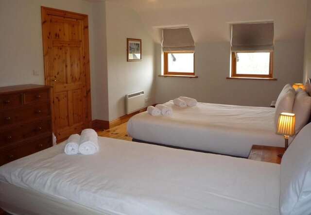 Дома для отпуска Dingle Courtyard 2 Bed (Sleeping 6) Дингл-24