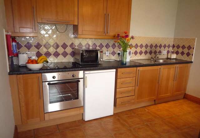 Дома для отпуска Dingle Courtyard 2 Bed (Sleeping 6) Дингл-7